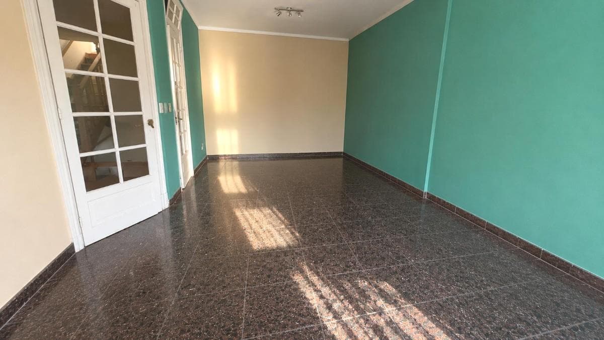 PH in Flores: 5-room unit for sale, financing available