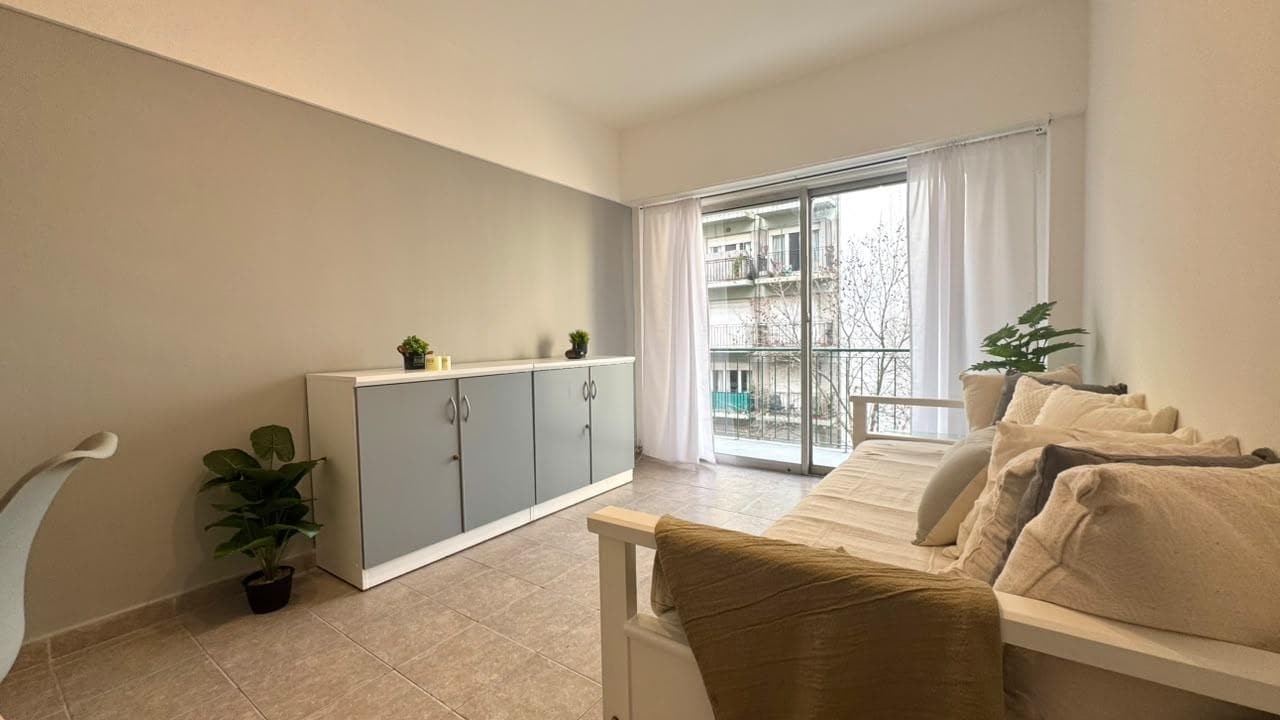 2-room apartment with a balcony facing the street