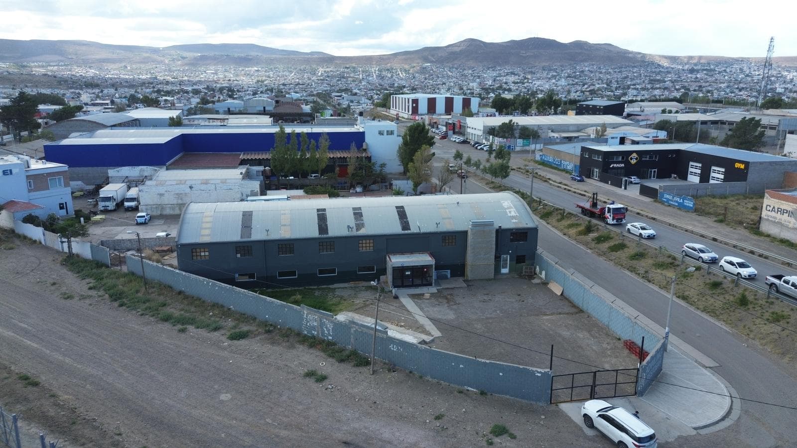 Commercial Warehouse for Rent