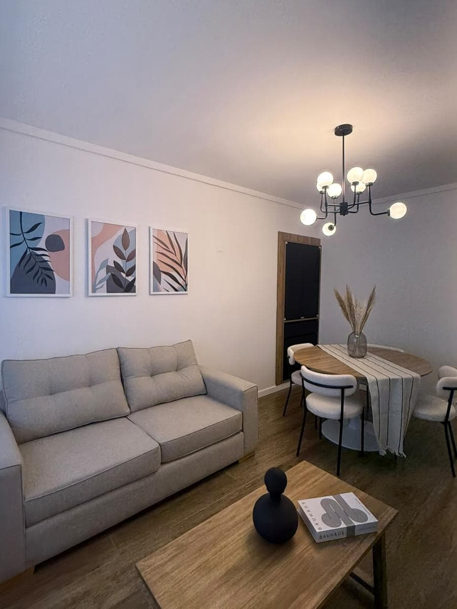 3-Room Apartment for Sale in Mar del Plata, Facing the Back of the Building, Fully Renovated to Look Like New