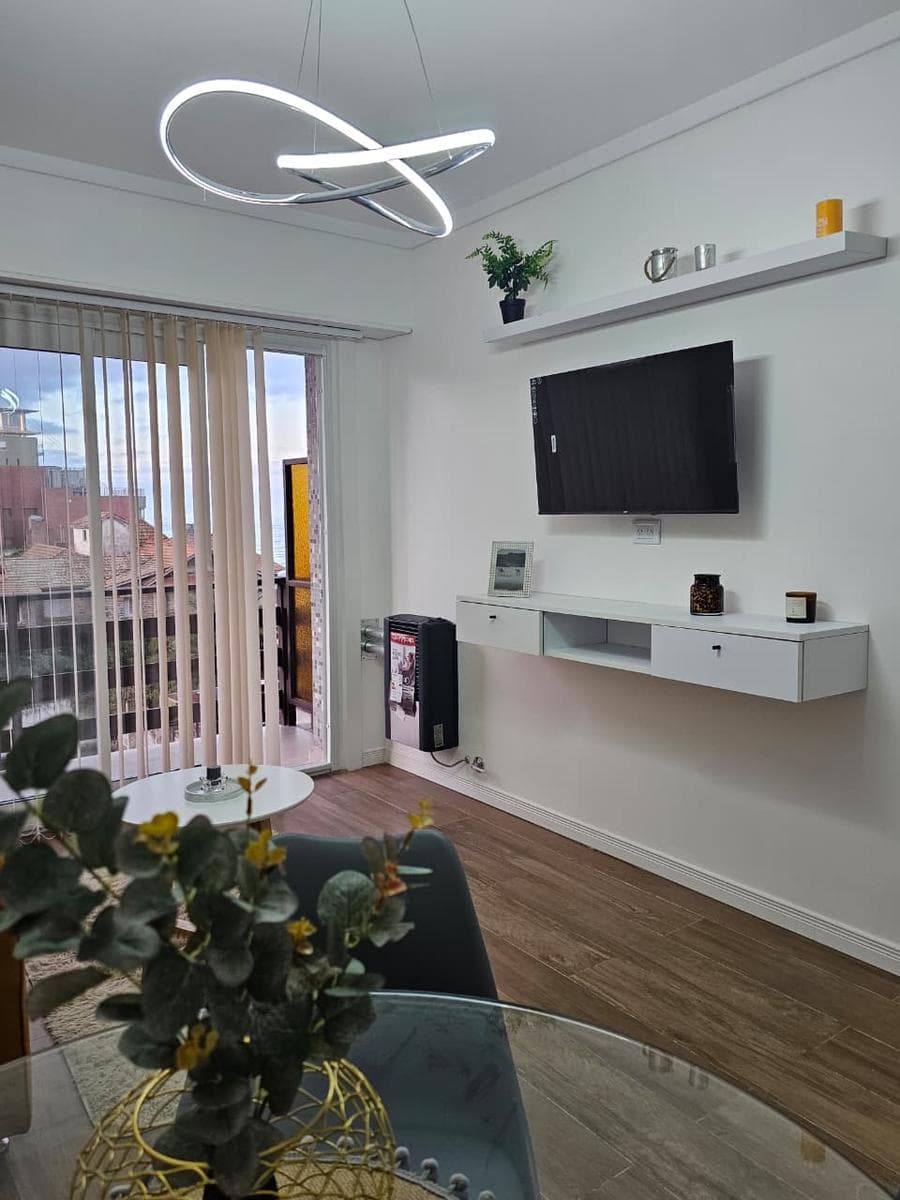 2-Room Apartment for Sale in Mar del Plata, Facing the Street with Ocean Views, Fully Renovated to Look Like New