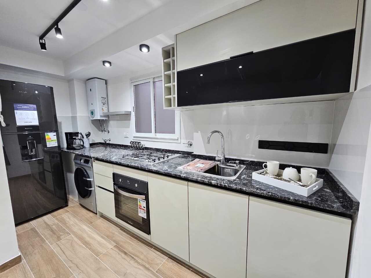 2-Room Apartment for Sale in Mar del Plata, Facing the Street with Ocean Views, Fully Renovated to Look Like New