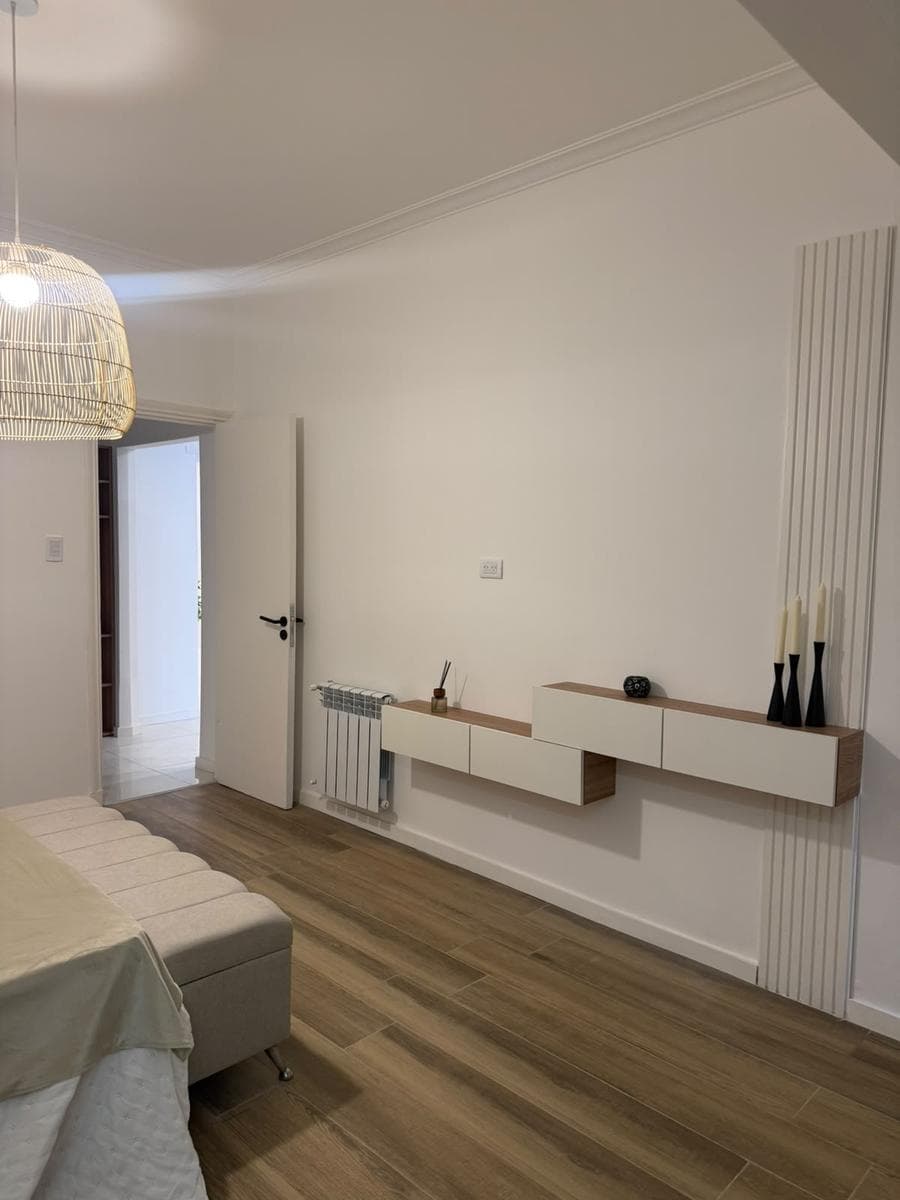 4-Bedroom House for Sale in Mar del Plata with a Garage Refurbished to Like-New Condition
