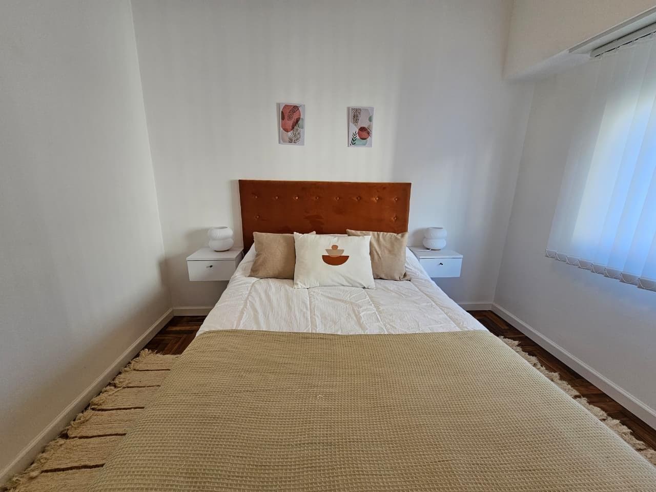 2-Room Apartment for Sale in Mar del Plata, Facing the Street, with a Balcony That Has Been Renovated to Look Like New