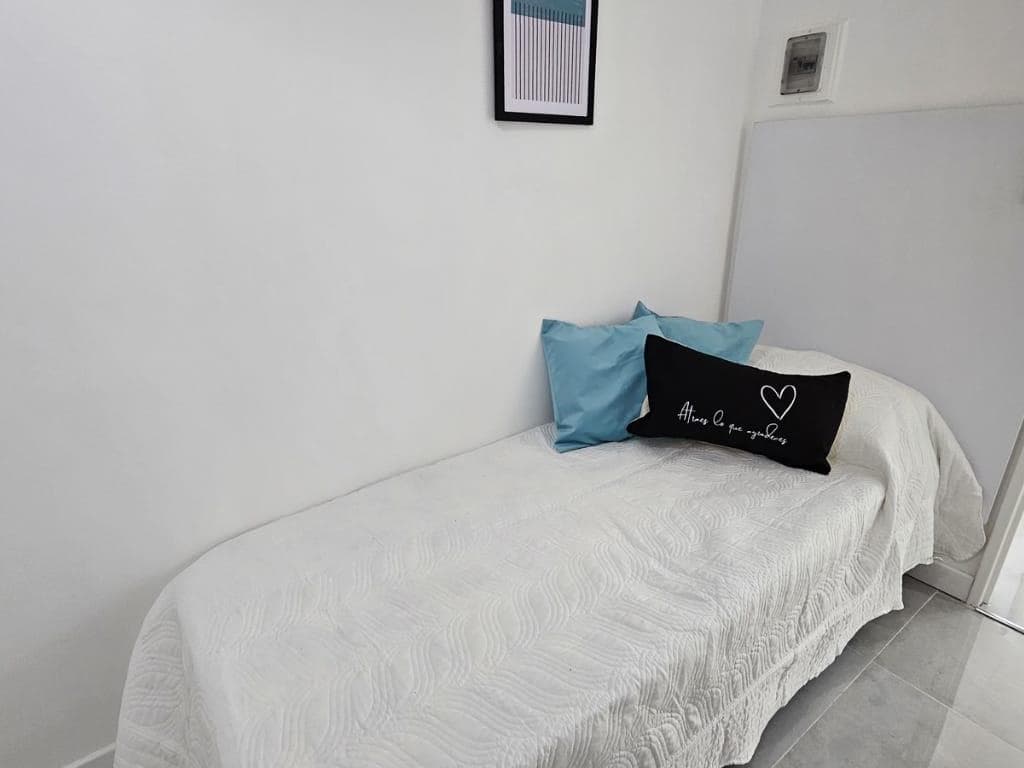 3-Room Apartment for Sale in Mar del Plata, Facing the Street, with a Balcony—Renovated to Look Like New