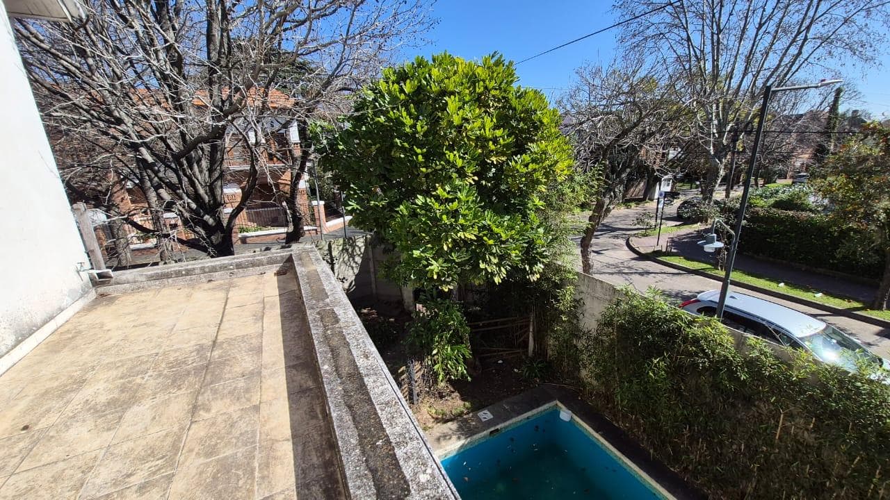 House for Sale on Martínez Vías near Libertador