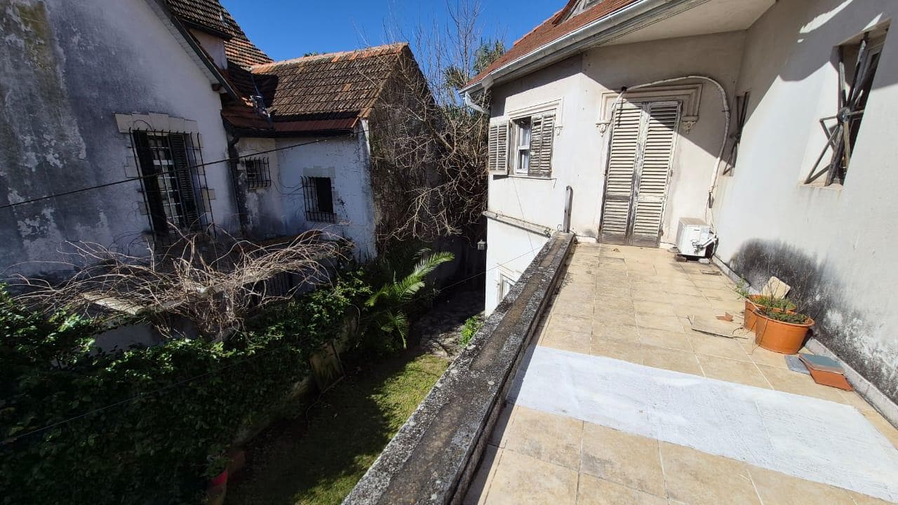 House for Sale on Martínez Vías near Libertador
