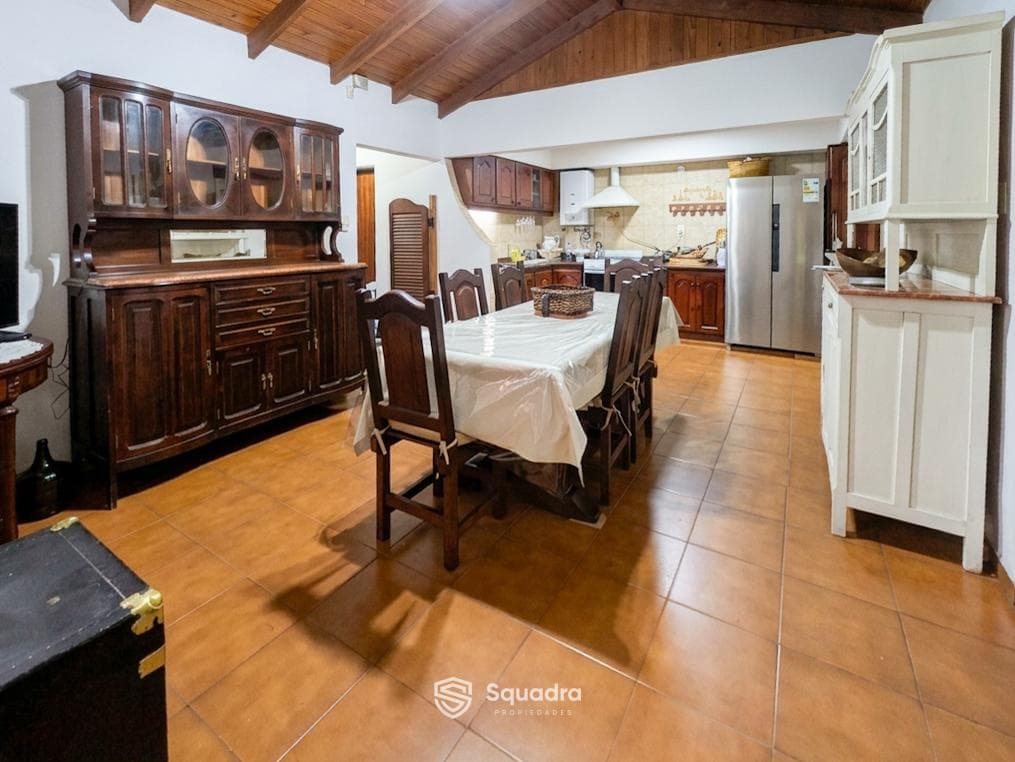 FOR SALE | TRADE - 3-Bedroom House with Pool - Triangulo Neighborhood, Rosario. QUALIFIES FOR MORTGAGE.