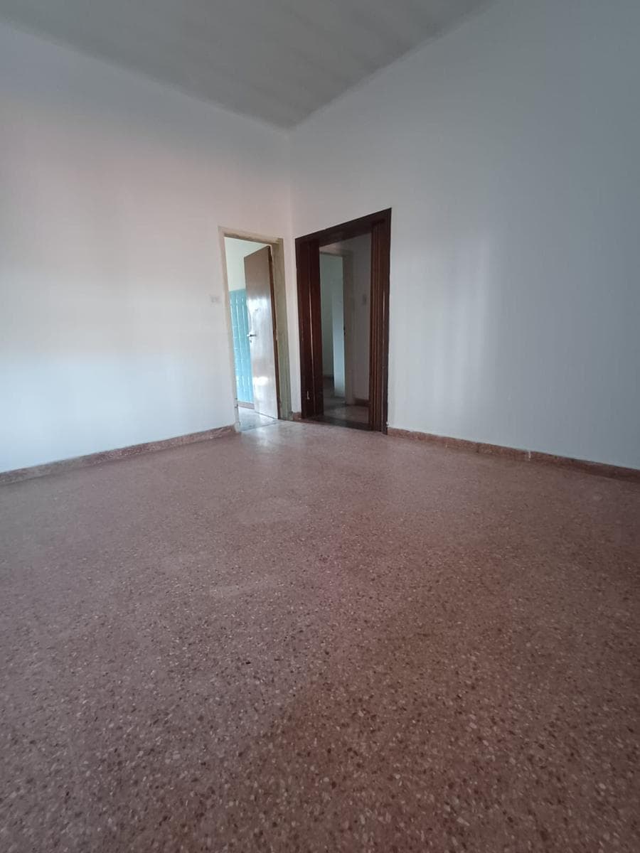 4-Bedroom House for Sale in Villa Adelina, with Garage and Yard