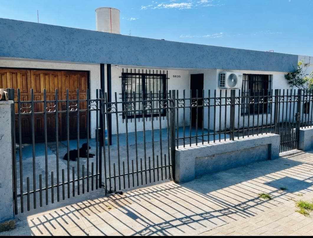 House in Villa El Libertador