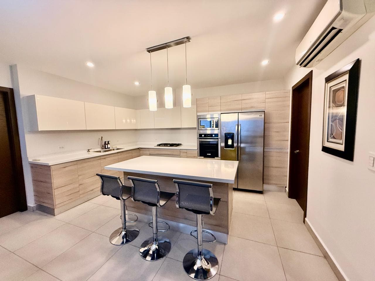 APARTMENT FOR RENT IN LAS FRIDAS - MONTERREY