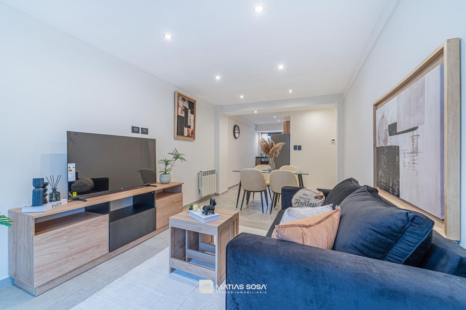 For Sale - 3-room apartment - On the main street - Renovated - Plaza Colón