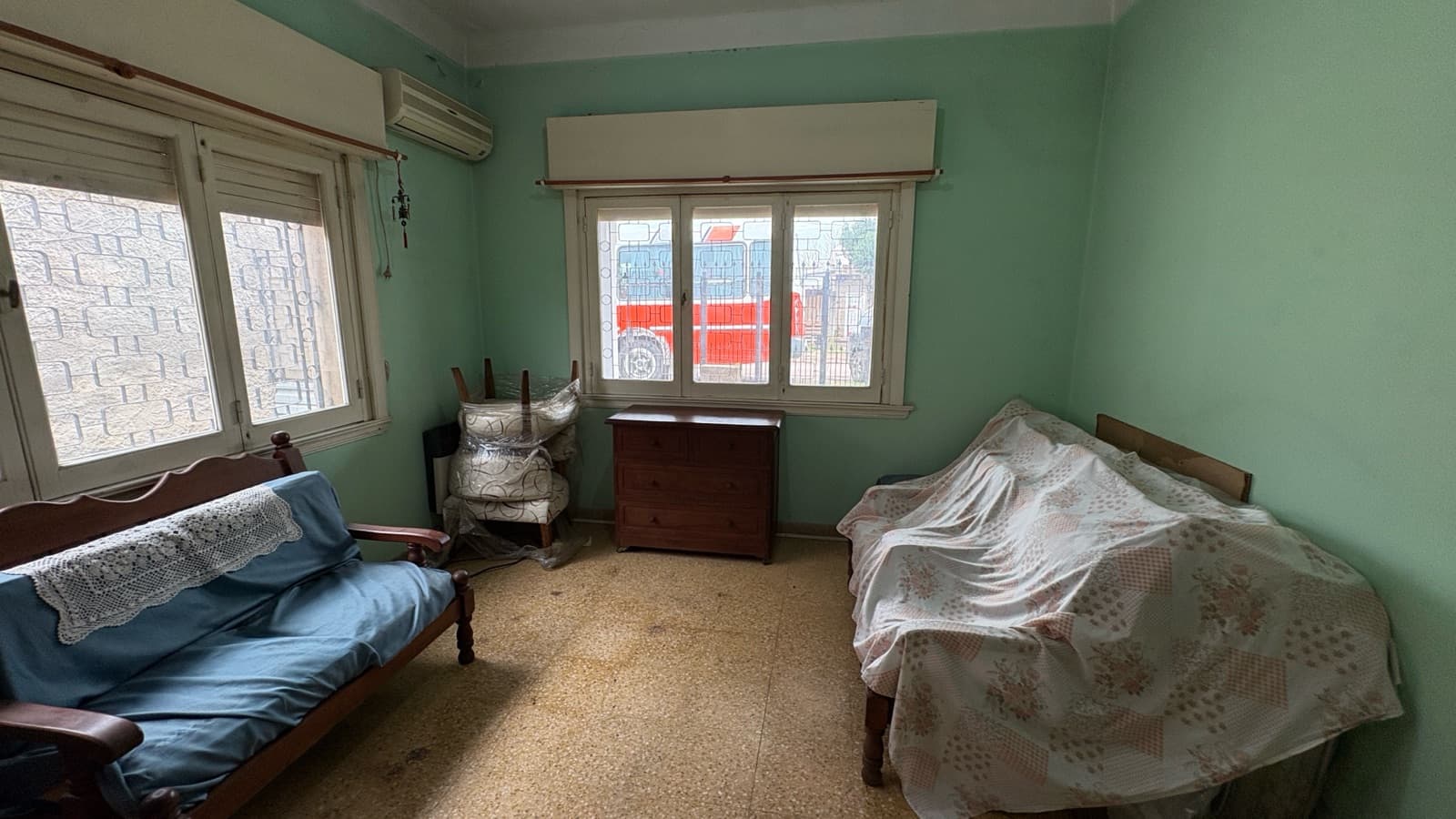 For Sale, House, 4 Rooms, Laundry Room, Balcony, Patio, Garden, Grill, Garage, La Perlita, Moreno