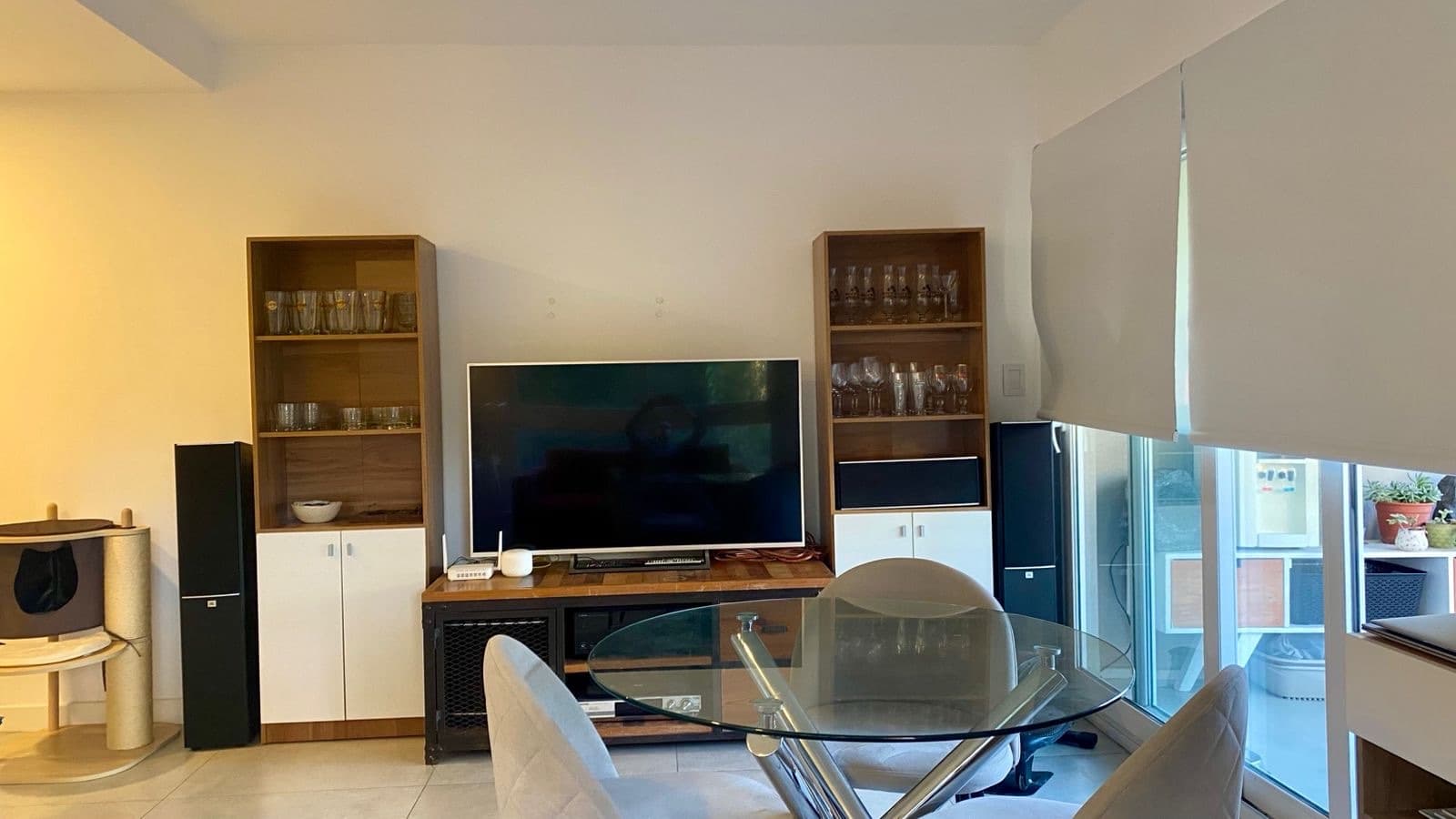 4-room apartment for sale, currently rented