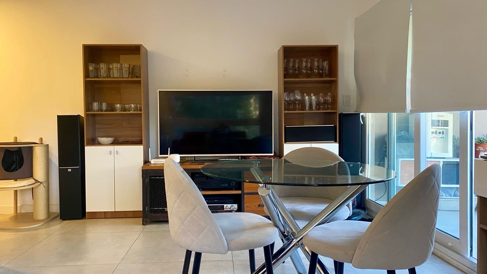 4-room apartment for sale, currently rented