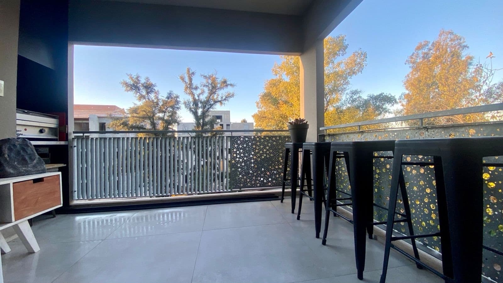 4-room apartment for sale, currently rented