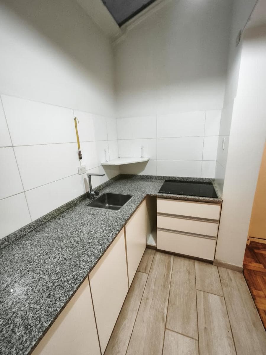 STUDIO APARTMENT FOR RENT, MONSERRAT AREA