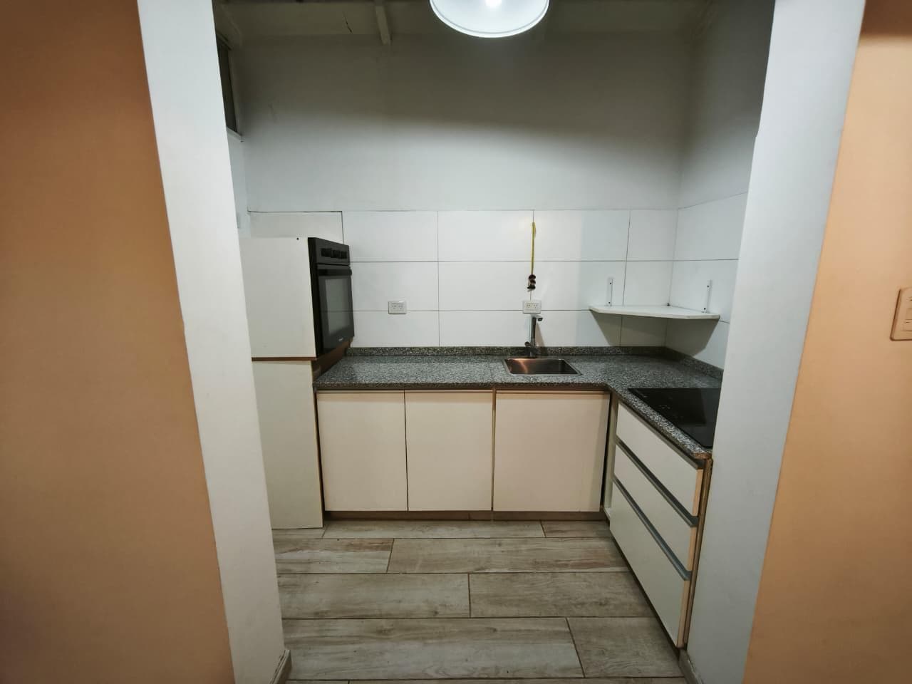 STUDIO APARTMENT FOR RENT, MONSERRAT AREA