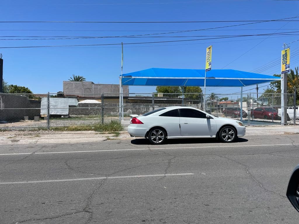 Land for Rent at the Corner of 12 de Octubre Street and Albero Gutiérrez Street, Balderrama Neighborhood