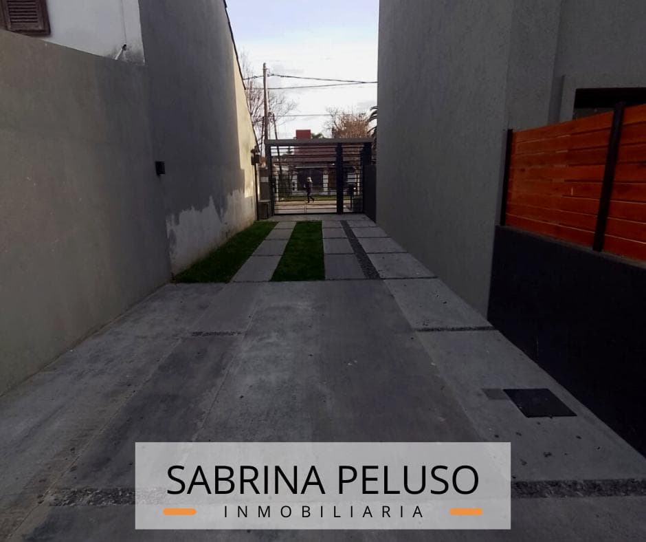 Duplex for sale in Ituzaingó