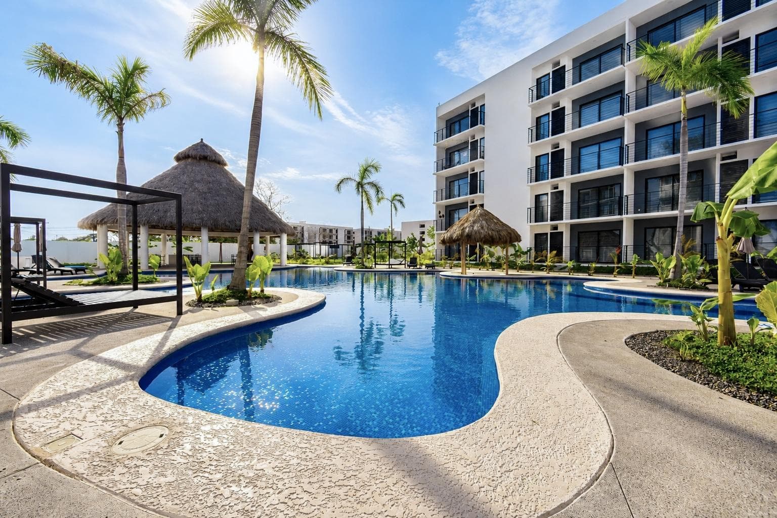 Departamento en Bahia de Banderas, entrega inmediata en zona de Flamingos Golf