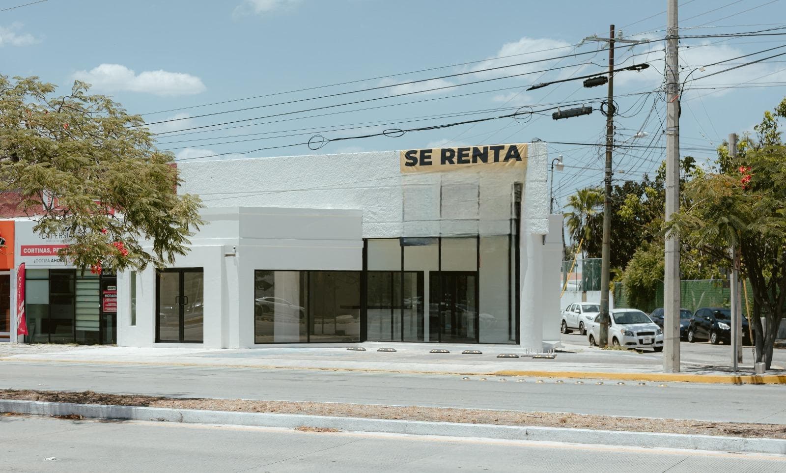 LOCAL COMERCIAL EN RENTA ESQUINA EN AVENIDA EN MERIDA YUCATAN