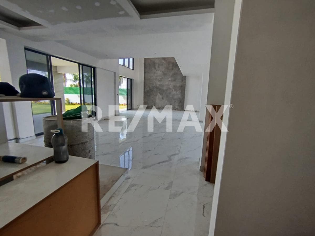 House for Sale in Morelos, Lomas de Cocoyoc Subdivision