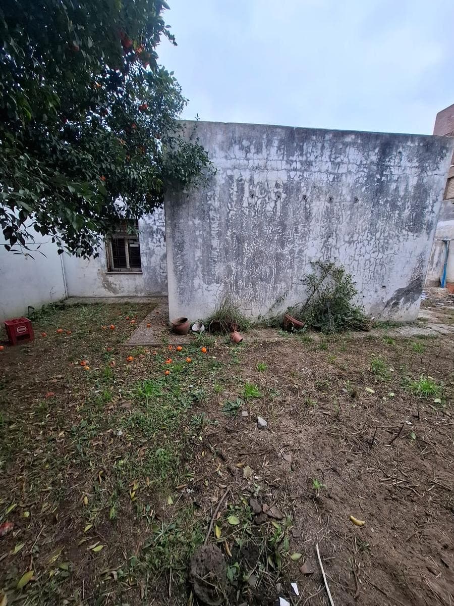 Great Opportunity! House in need of renovation in Lomas de San Martín