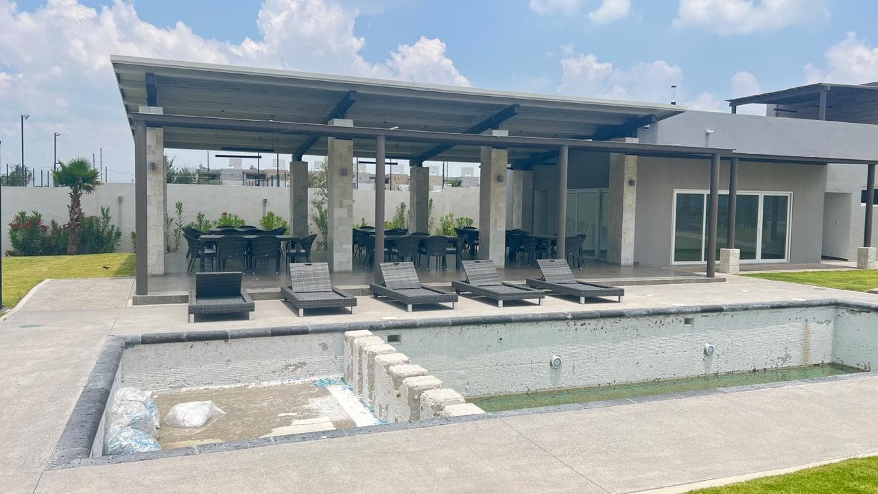 House in Vista Residencial