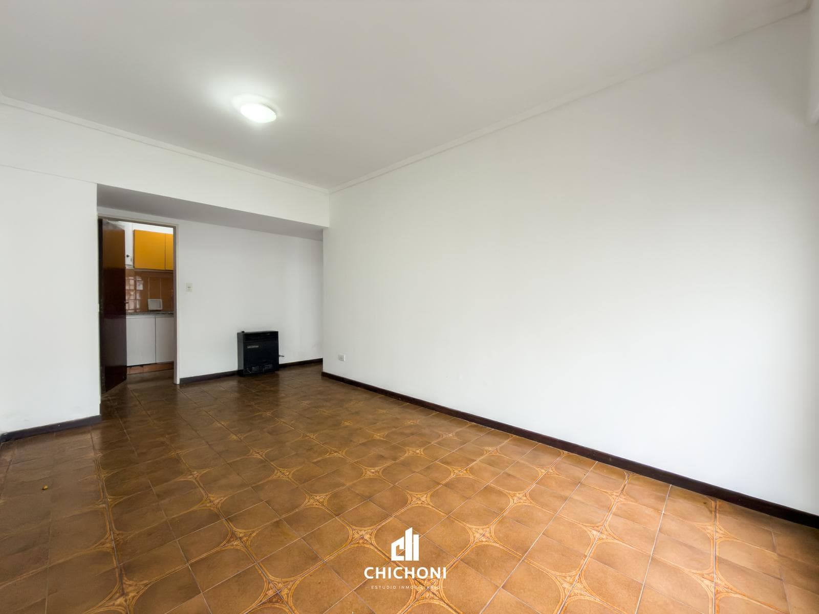 24-Month Lease - 2-Room Apartment with Parking Space - Plaza Mitre Area