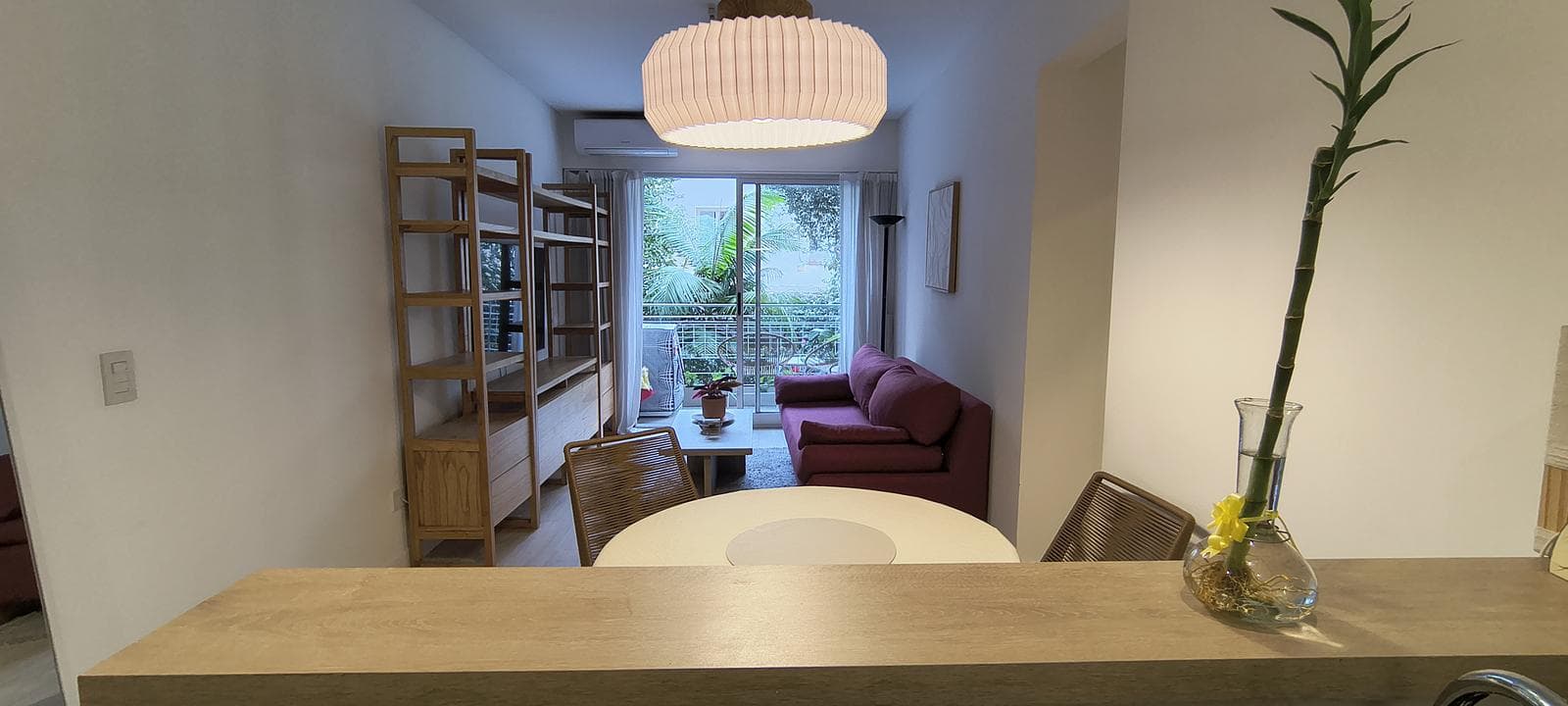 Almost brand new!! Fully furnished, equipped, and with amenities - Mts Subway