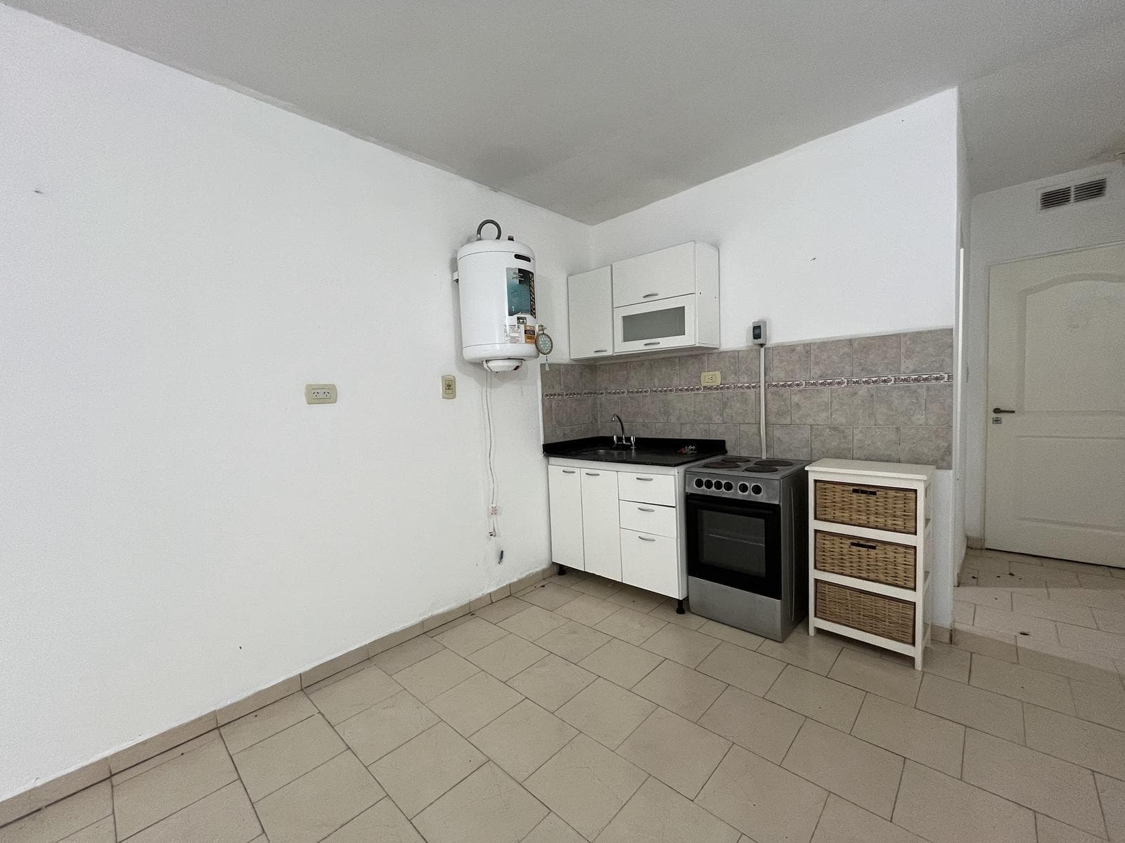 STUDIO APARTMENT FOR SALE IN VILLA TESEI - EXCHANGE OPTIONS AVAILABLE
