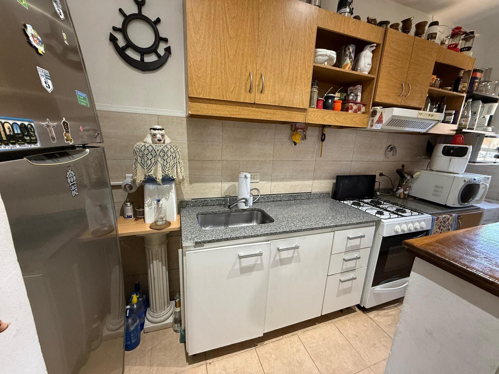 2-ROOM FRONT-FACING PH FOR SALE - WILDE - PRIVATE FINANCING