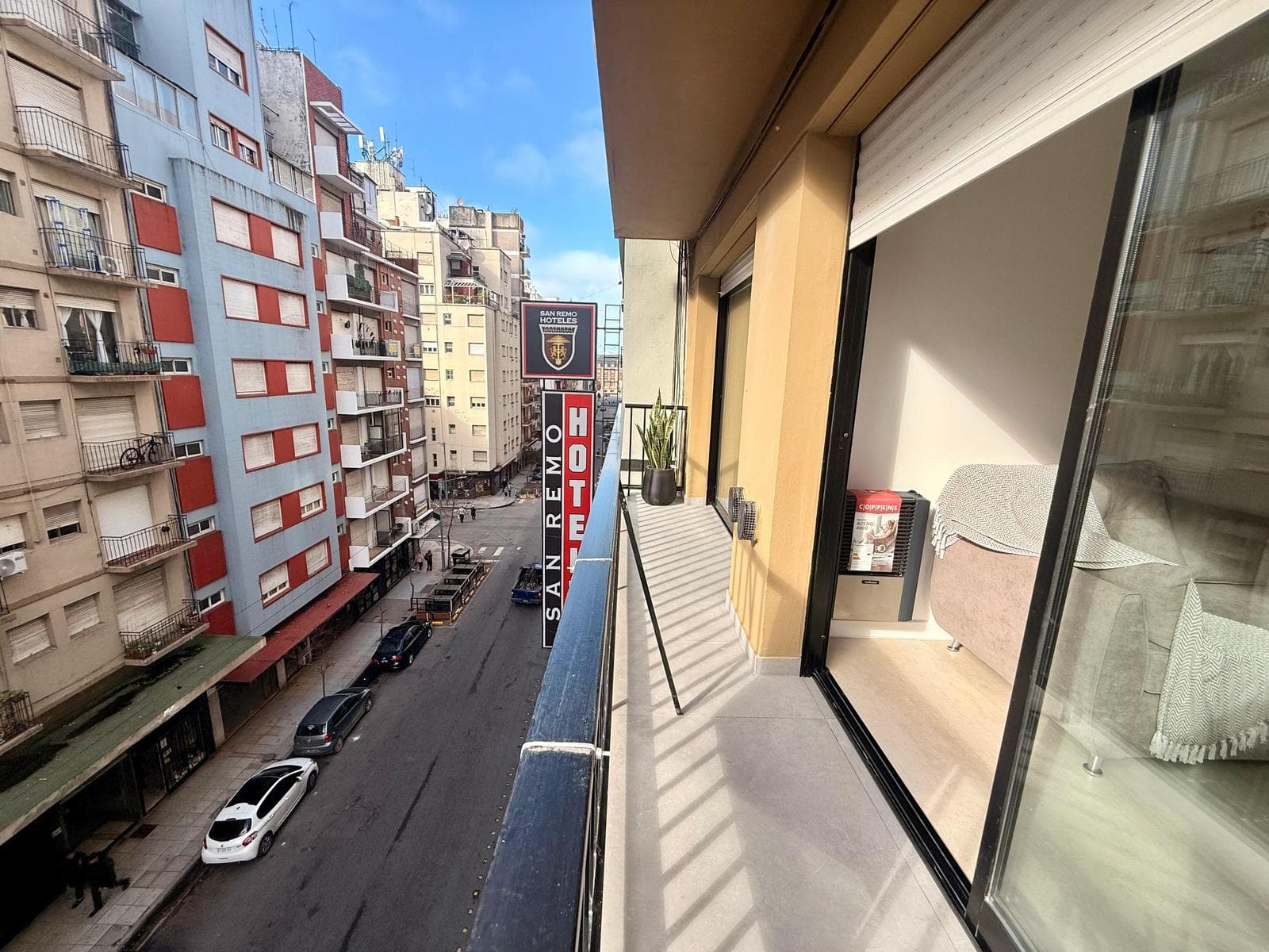 Excellent 3-Room Apartment Just a Few Meters from Plaza Colón