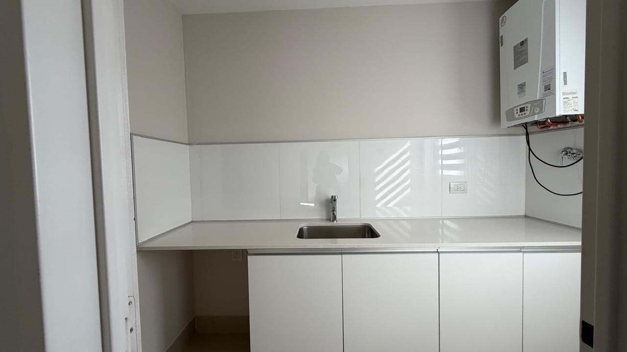APARTMENT ON SAN JUAN BOULEVARD