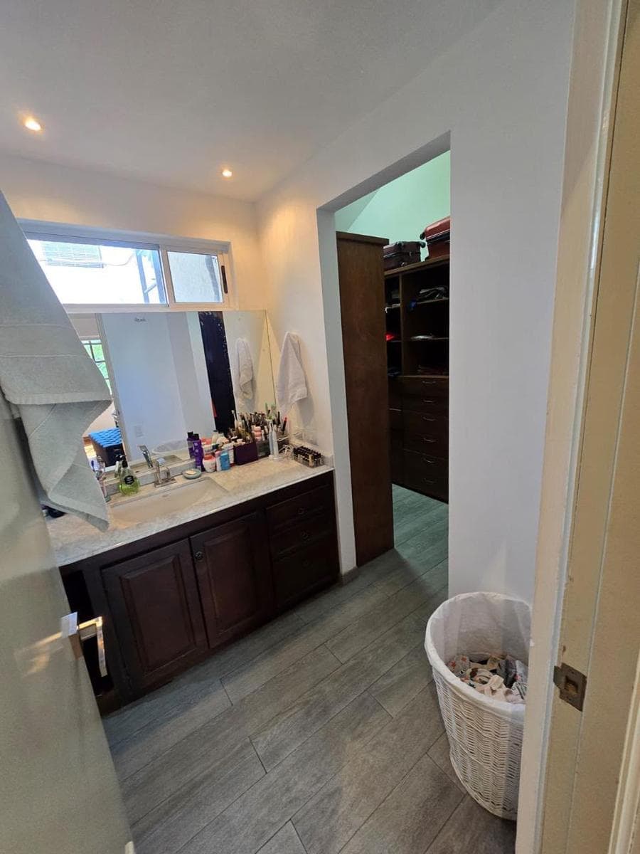 HOUSE FOR RENT IN PALO BLANCO