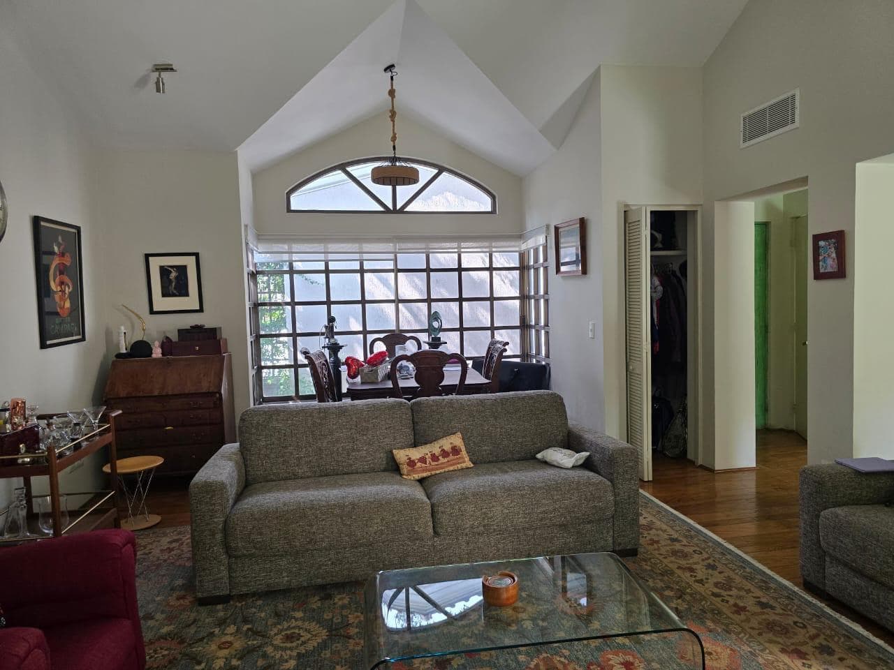 HOUSE FOR RENT IN PALO BLANCO