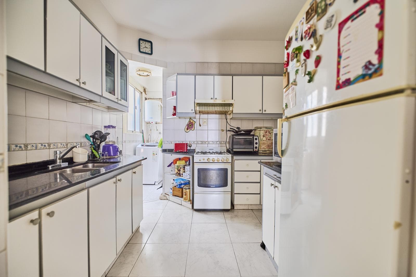 4-ROOM APARTMENT FOR SALE WITH MAID'S QUARTERS. LAS CAÑITAS.