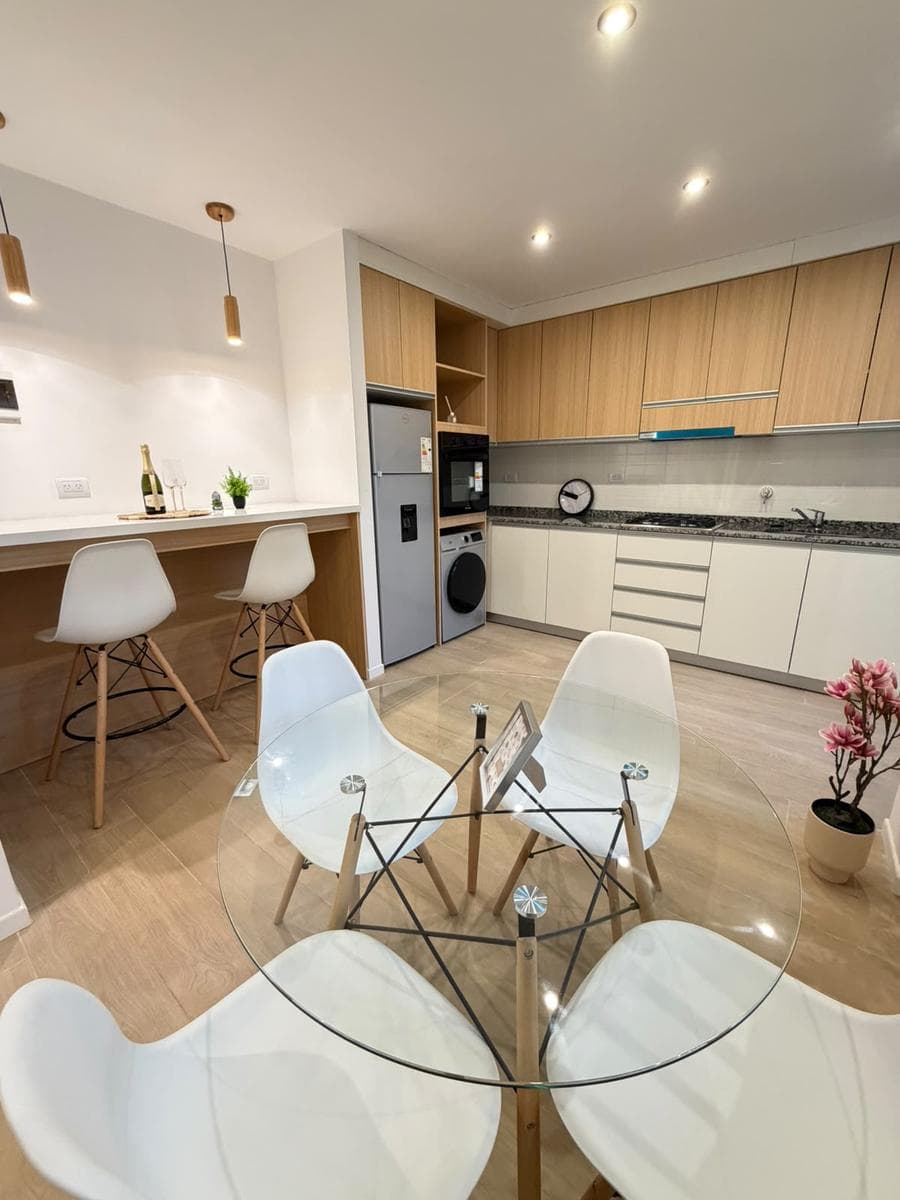 3-Bedroom Apartment for Sale in Mar del Plata, Facing the Street, Renovated to Look Like New