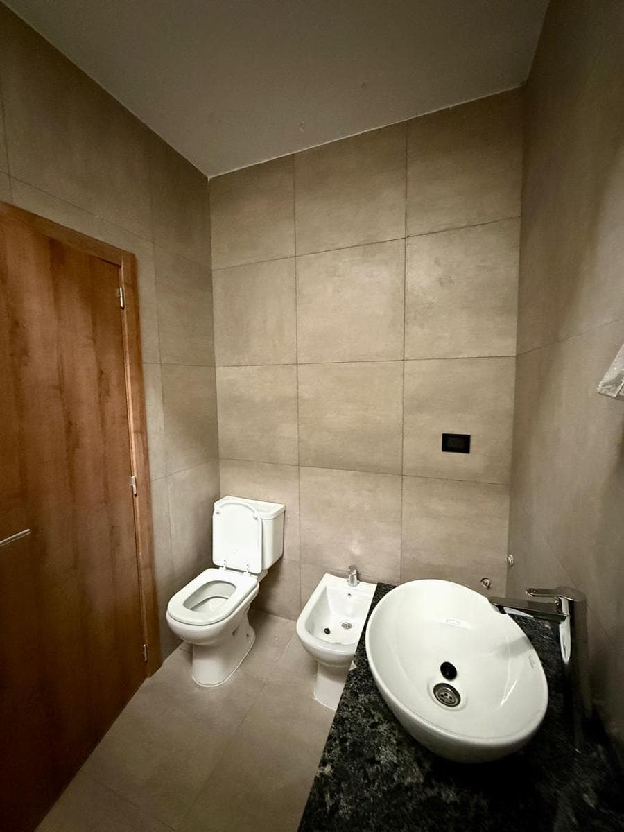 DOCTA BOULEVARD SINGLE-STORY DUPLEX 2 BEDROOMS