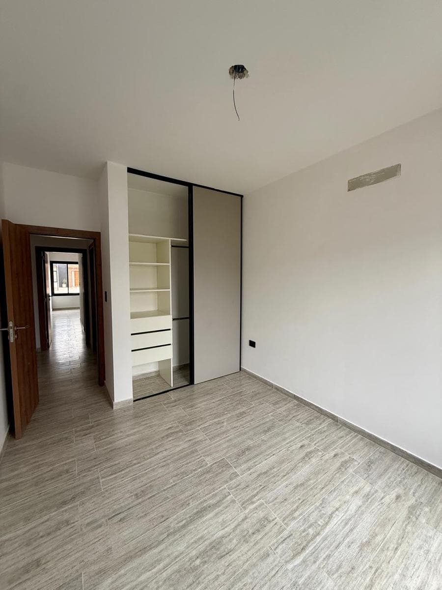 DOCTA BOULEVARD SINGLE-STORY DUPLEX 2 BEDROOMS