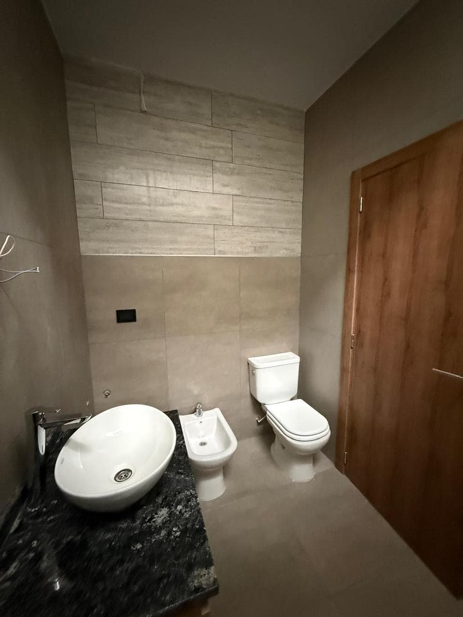 DOCTA BOULEVARD SINGLE-STORY DUPLEX 2 BEDROOMS