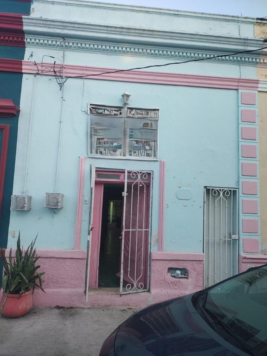 House to Renovate in the Historic District, Mérida
