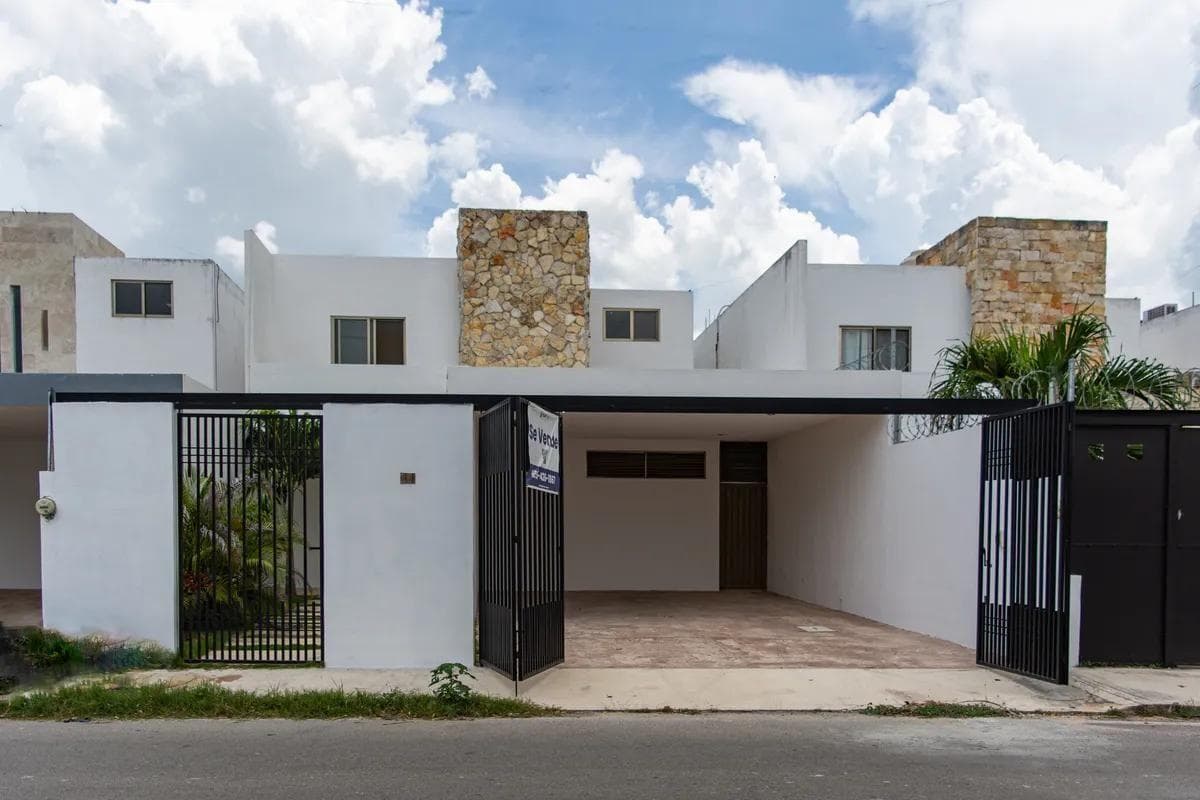 House in Conkal, Yucatán