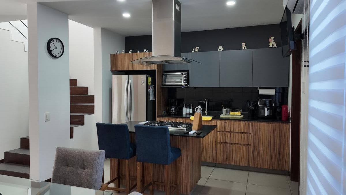Furnished House for Rent in Guadalajara, El Fortín, Marianano Otero