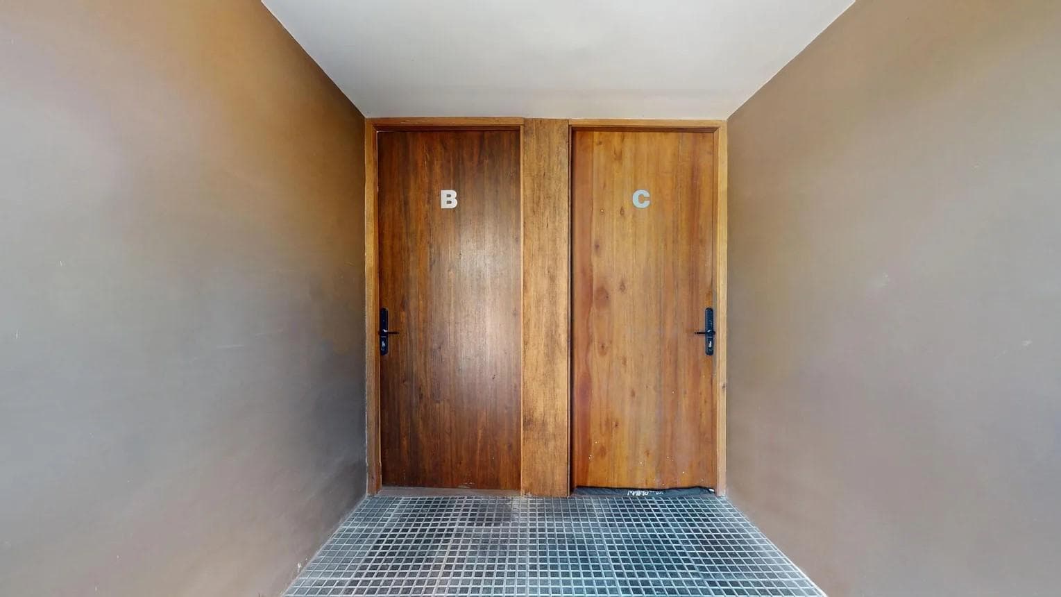 Apartment on Manuel B. Gonnet Street