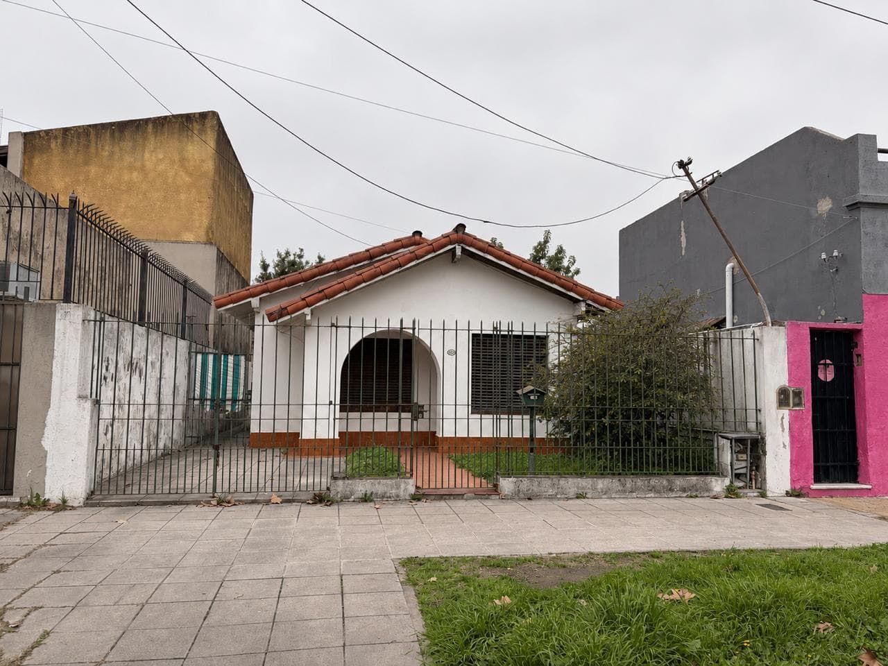 House in Remedios de Escalada