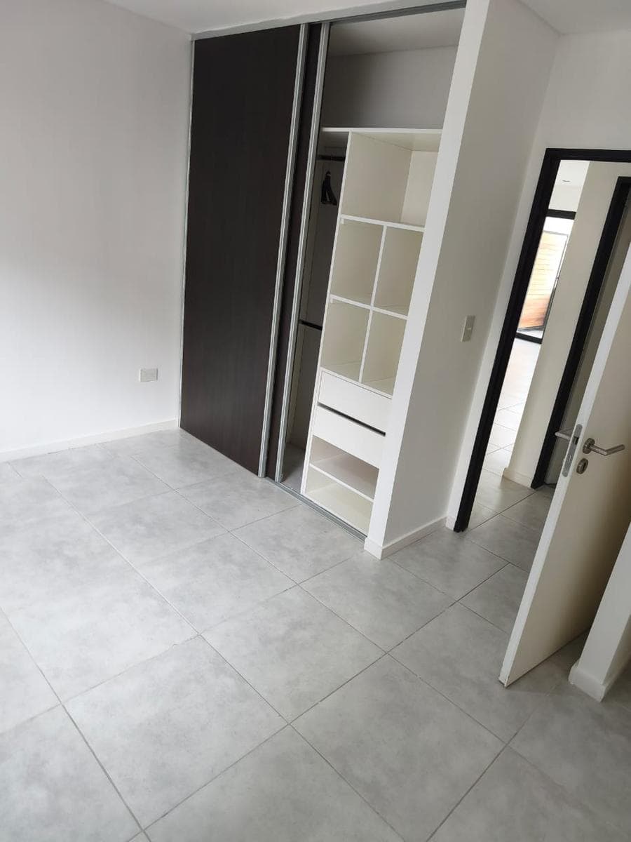 2-ROOM APARTMENT FOR SALE, FLORIDA, GARAGE, LAUNDRY ROOM, TERRACE