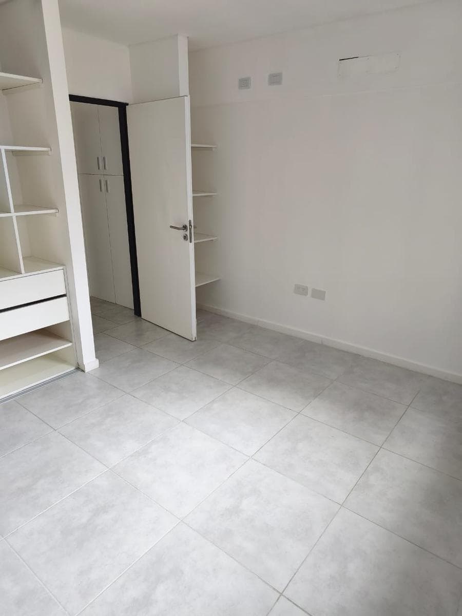 2-ROOM APARTMENT FOR SALE, FLORIDA, GARAGE, LAUNDRY ROOM, TERRACE