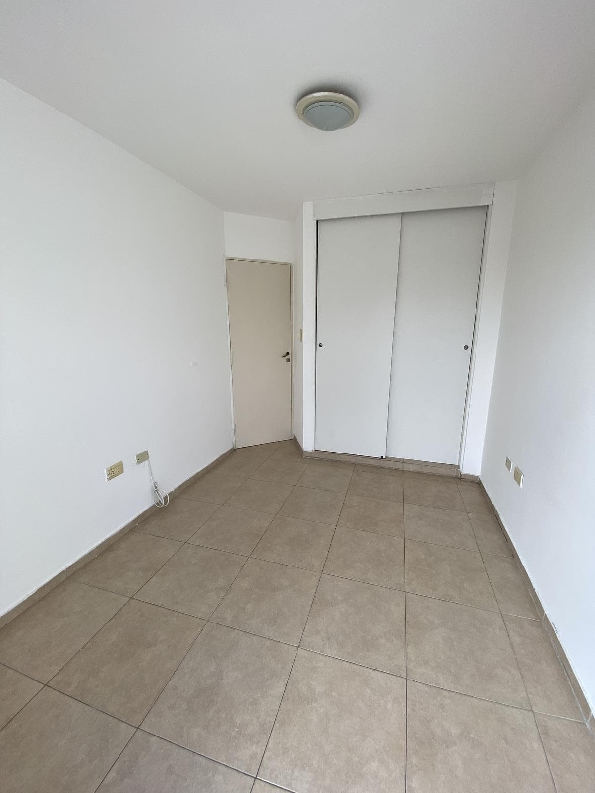 1-bedroom apartment on Artigas Street, around number 200